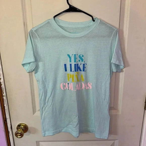 Vineyard Vines Graphic "Yes, I Like Pina Coladas" V-Neck Tee Shirt Women's Sz S - Picture 1 of 5